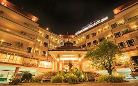โรงแรมขวัญเรือน ปาร์ค